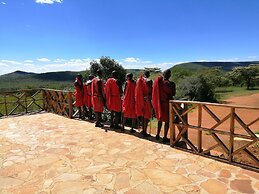 Emayian Luxury Camp