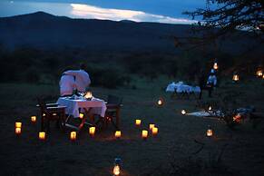 Emayian Luxury Camp