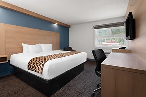 Travelodge by Wyndham Blairmore
