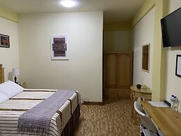Jabel Tinamit Hotel & Villas