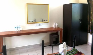 Tambisan Island Lodge