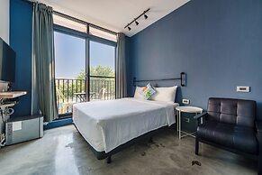 MH48 Hotel