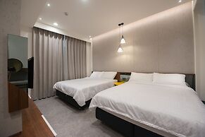 MH48 Hotel