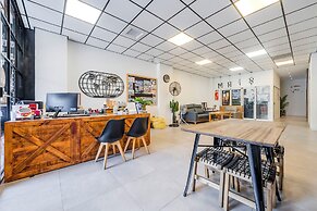 MH48 Hotel