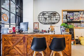 MH48 Hotel