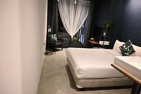 MH48 Hotel