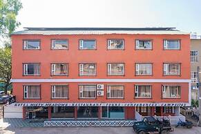 Hotel Misty Meadows by Vanyum