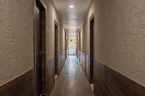 Hotel Misty Meadows by Vanyum