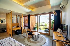Shore Amora Canggu