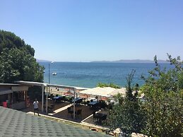 Yelkovan Ada Evi