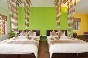 HANA B & B