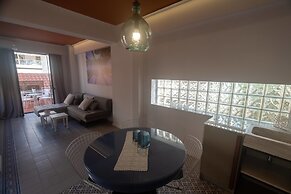 Athenian Yard Suites