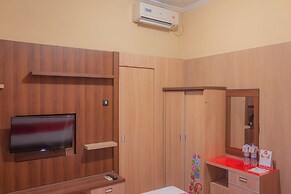 OYO 789 Pelangi Guest House