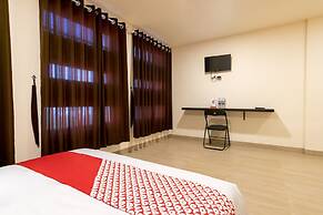 OYO 786 Sutomo Guest House