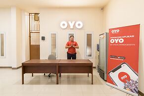 OYO 786 Sutomo Guest House