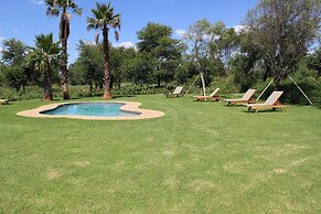 Esther's Country Lodge
