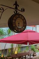 Mosaic Home - Hostel