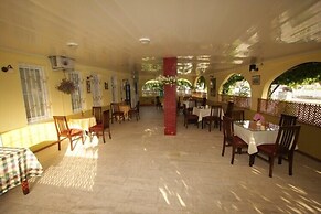 Leylak Apart Otel