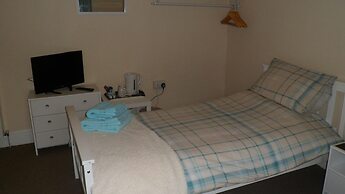 Blue Peter Hotel
