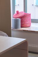 L'Abeille Boutique Apartments