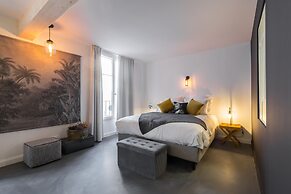 L'Abeille Boutique Apartments