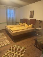 Hotel Boarding House Hohenwart