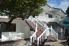 Hotel Restaurante Versalles