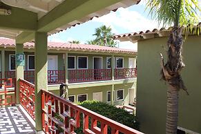 Hotel Azteca Inn