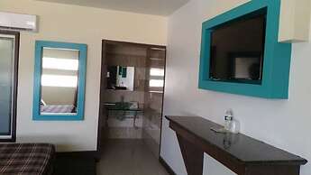 Hotel Azteca Inn