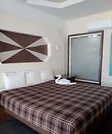 Hotel Azteca Inn