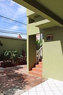 Hotel Azteca Inn