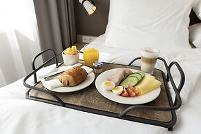 Holiday Inn Eindhoven Airport by IHG