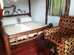 Ruhija Community Rest Camp