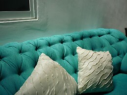 Zyan Rooms