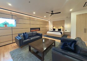 Cribs on Main
