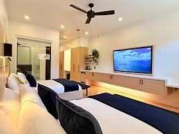 Cribs on Main