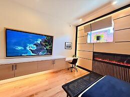 Cribs on Main