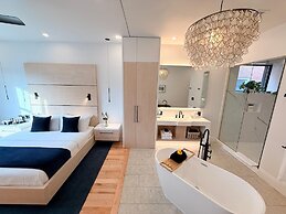 Cribs on Main