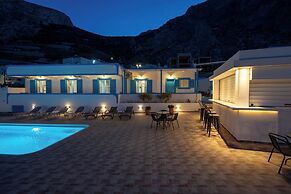 Ancient Thera Apartments