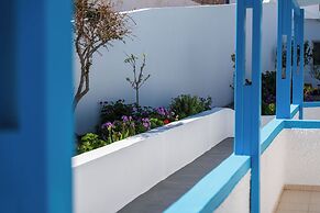 Ancient Thera Apartments