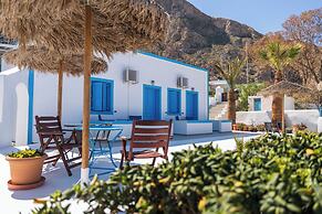 Ancient Thera Apartments