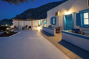 Ancient Thera Apartments