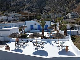 Ancient Thera Apartments