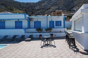 Ancient Thera Apartments