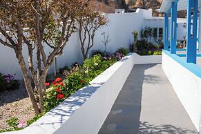 Ancient Thera Apartments