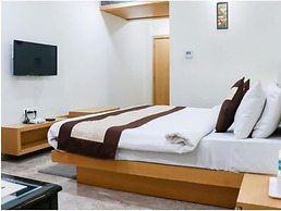 Hotel Aditya Residency