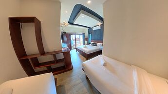 Faraway Suites - Hostel