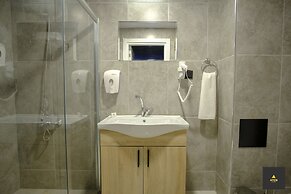 Atos Otel