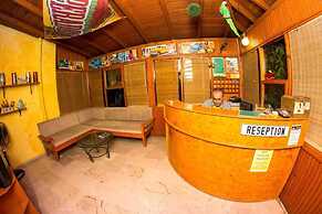El Latino Otel