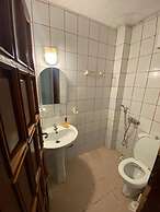 El Latino Otel